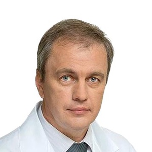 Заведующий кабинетом  клинико-экспертной работы, врач-терапевт Милютин Аркадий Анатольевич